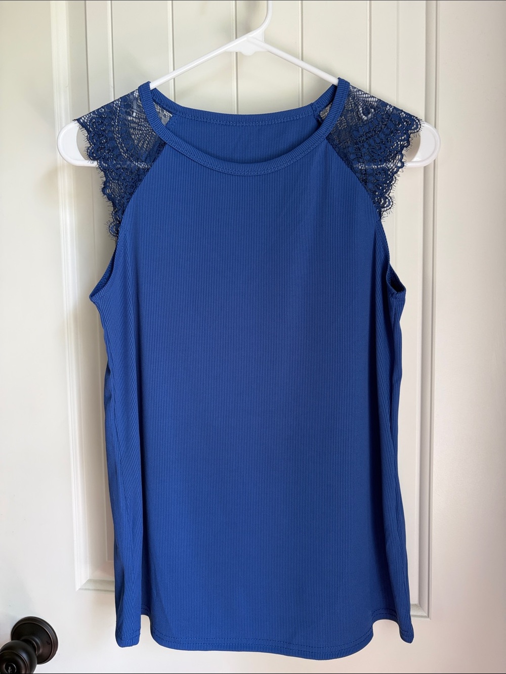 SHEIN Lace Cap-Sleeve Ribbed Tank - Blue